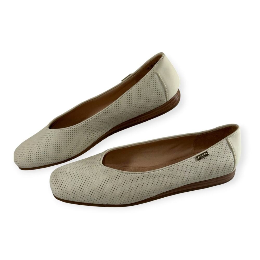 Dr. Scholl's Violet Flats, Cream/Beige, Women's Size 9